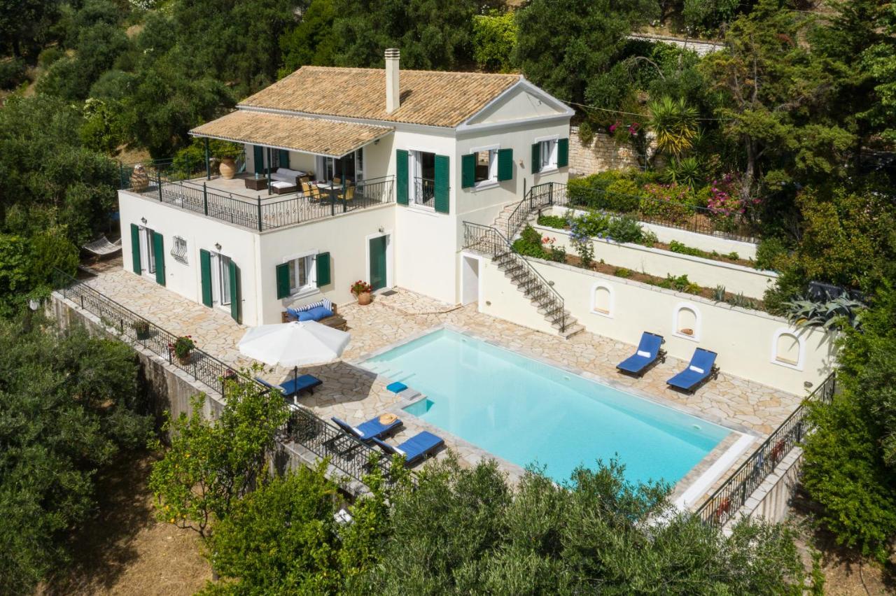 Villa Melissonia Agios Stefanos  Luaran gambar