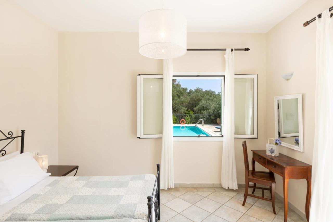 Villa Melissonia Agios Stefanos  Luaran gambar