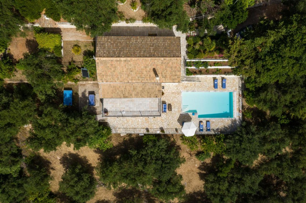 Villa Melissonia Agios Stefanos  Luaran gambar