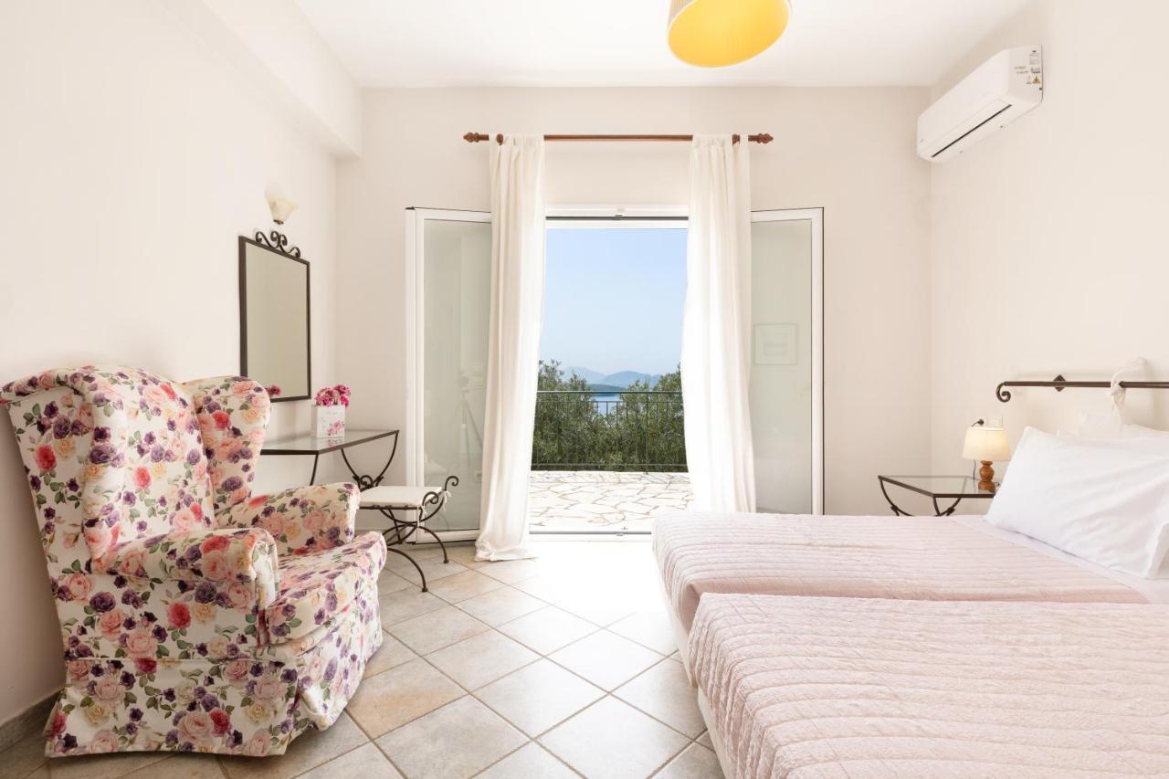 Villa Melissonia Agios Stefanos  Luaran gambar