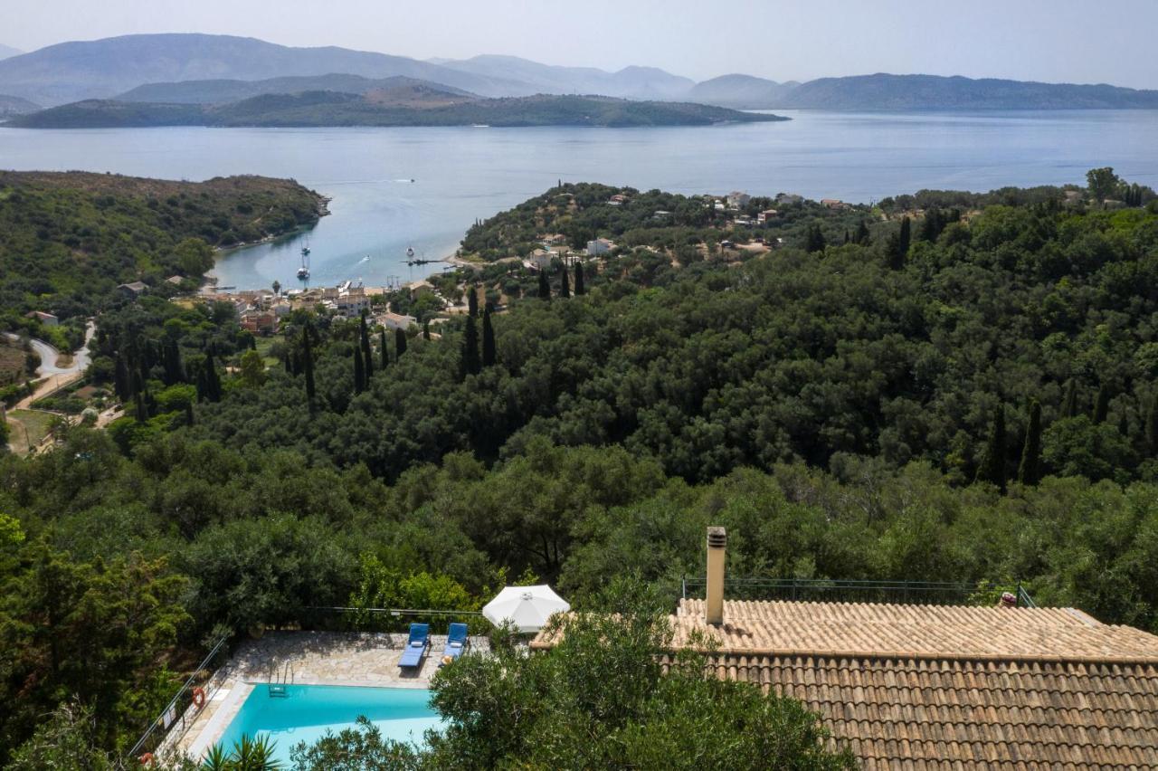 Villa Melissonia Agios Stefanos  Luaran gambar